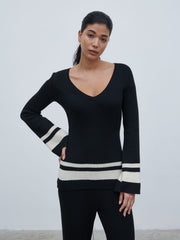 Cassie V Neck Contrast Knit Jumper - Black and Cream