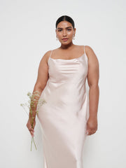 Keisha Maxi Bridesmaid Dress Curve - Matte True Blush