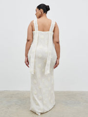 Nancie Floral Maxi Dress Curve - Cream