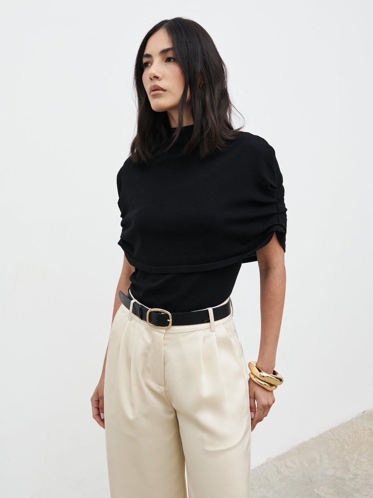 Adhara Knitted Poncho Top - Black