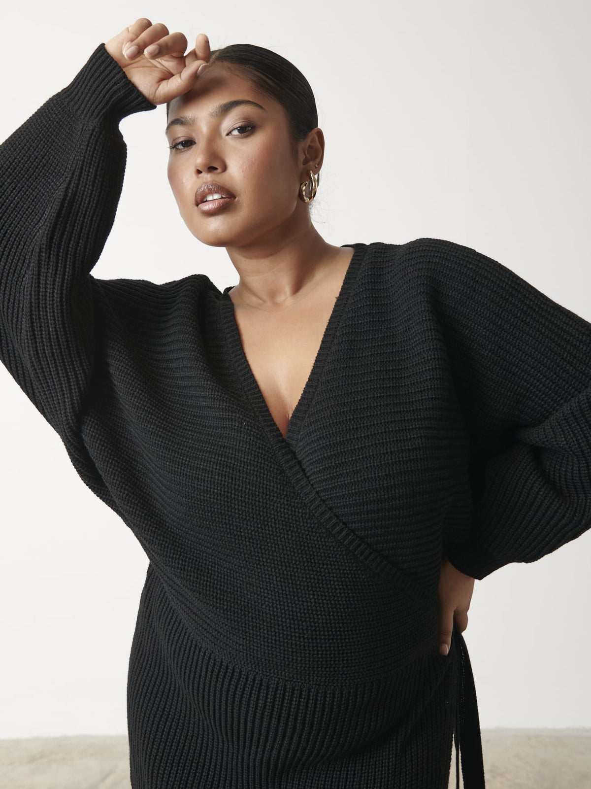 Aidan Cosy Wrap Dress Curve - Black