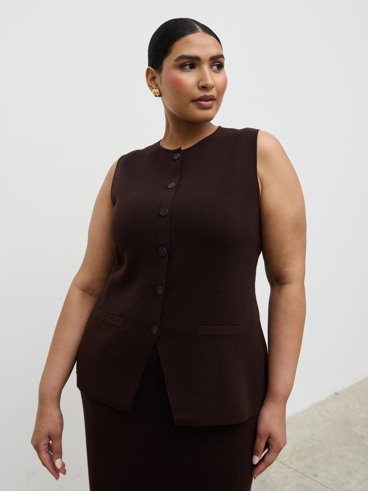 Alba Knit Waistcoat Curve - Chocolate