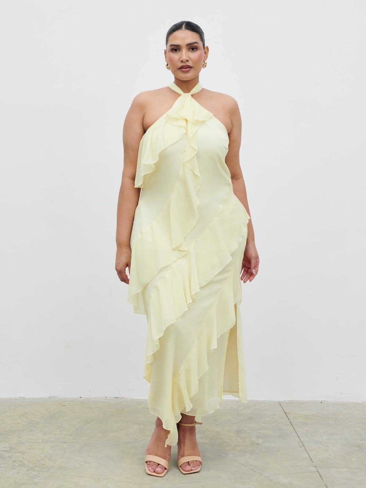 Aria Halterneck Ruffle Midaxi Dress Curve - Lemon