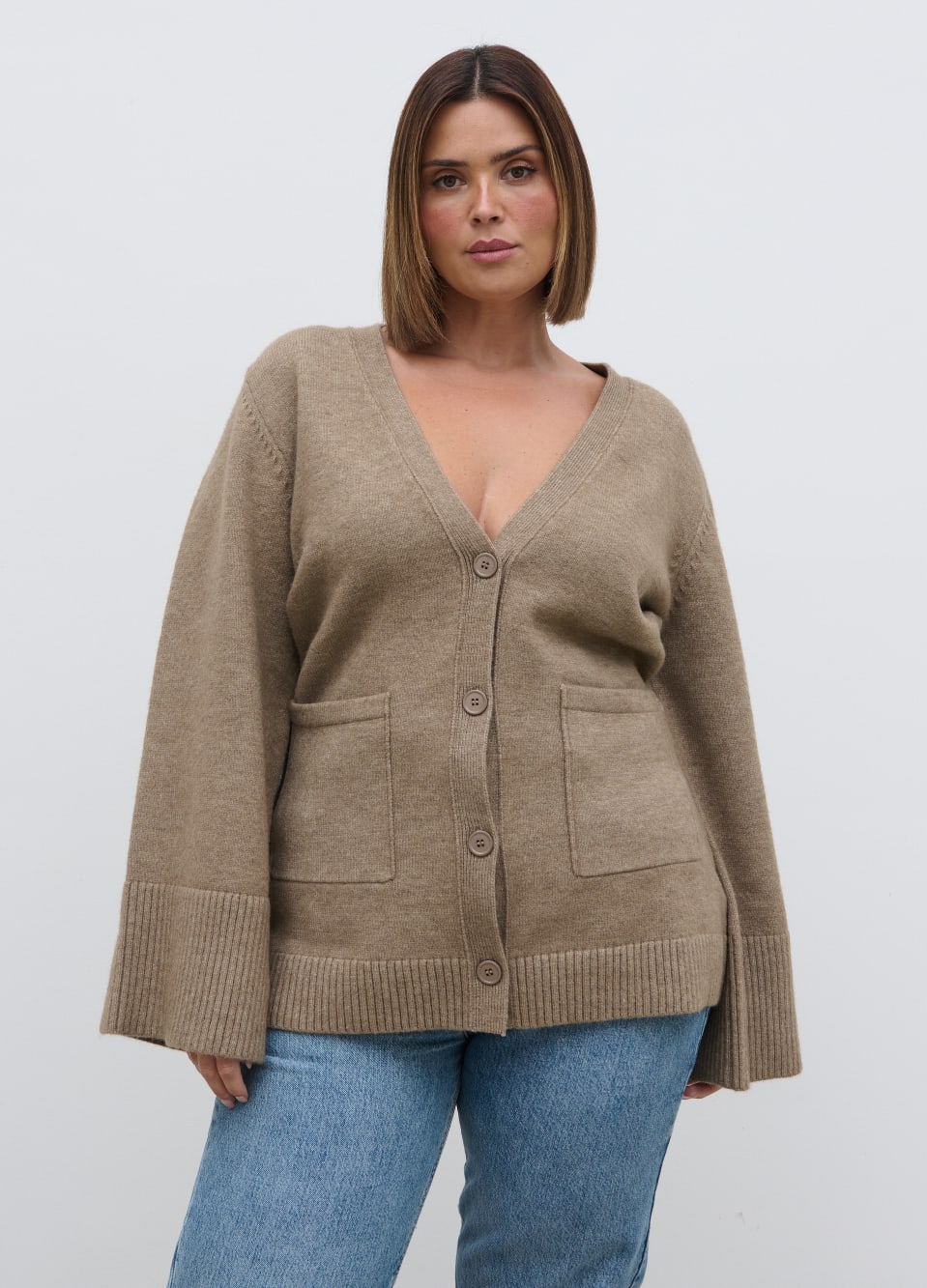 Autumn Knit Cardigan Curve - Dark Beige