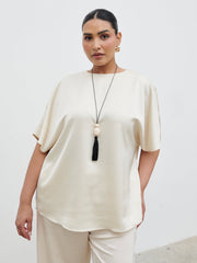 Breya Boxy Satin T-shirt Curve - Oyster