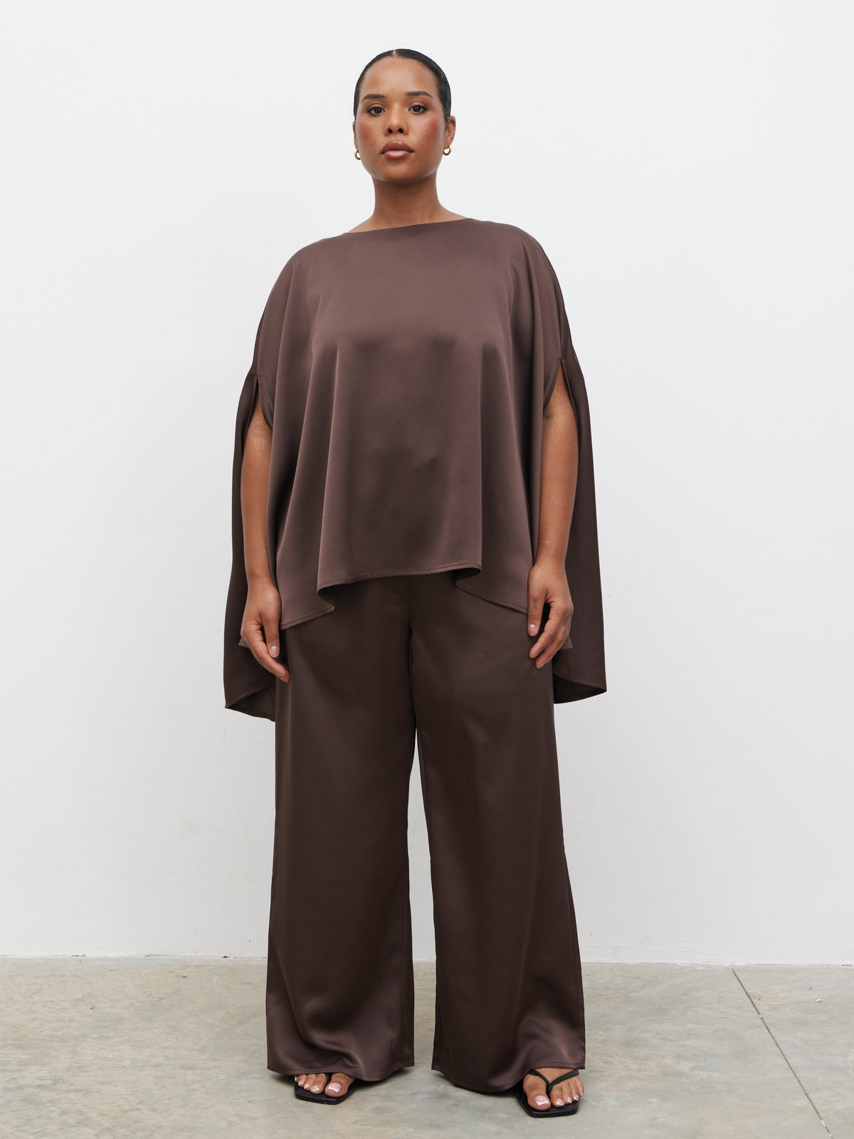 Breya Cape Floaty Satin Top Curve - Chocolate Brown