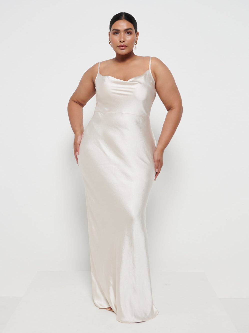 Keisha Maxi Bridesmaid Dress Curve - Matte Champagne