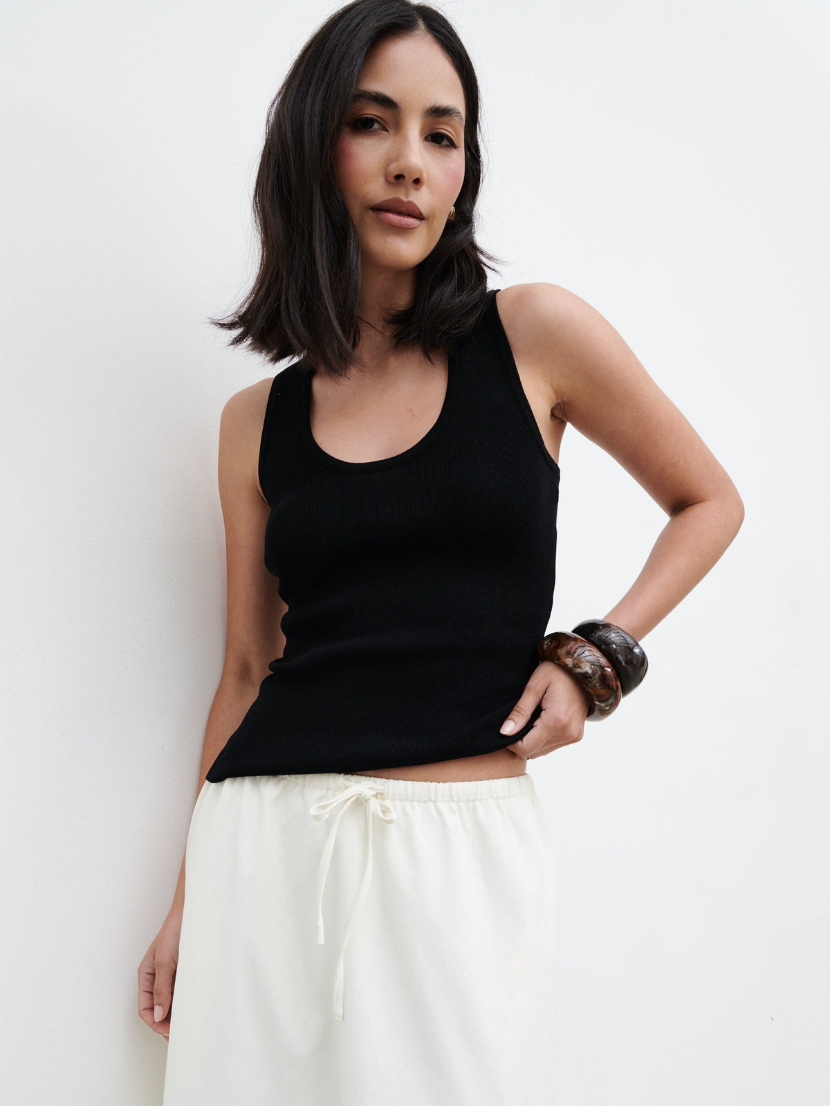 Ali Scoop Neck Knit Top - Black