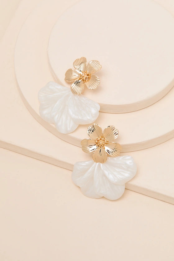 Sheena Ivory Flower Statement Earrings