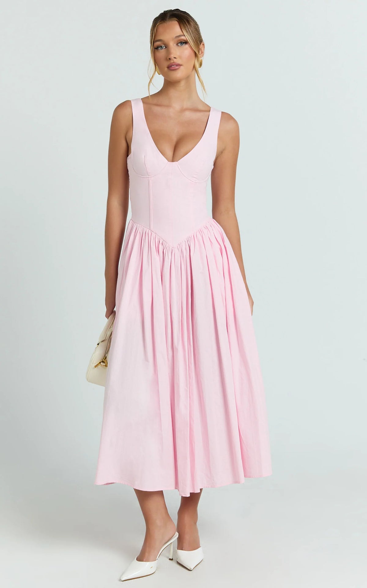 Scoop Neck Drop V Waist Gathered Skirt Dress in Pink